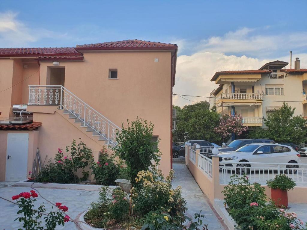 Casa Al Mare 1 Apartman Peraía Kültér fotó